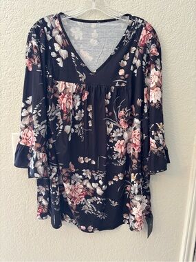 Women's Floral V-Neck Black Pink Tunic Top by Micoson NWT